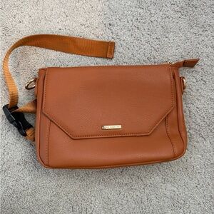 Mimi and Pal breast pump bag satchel - Walnut brown color - never used NEW